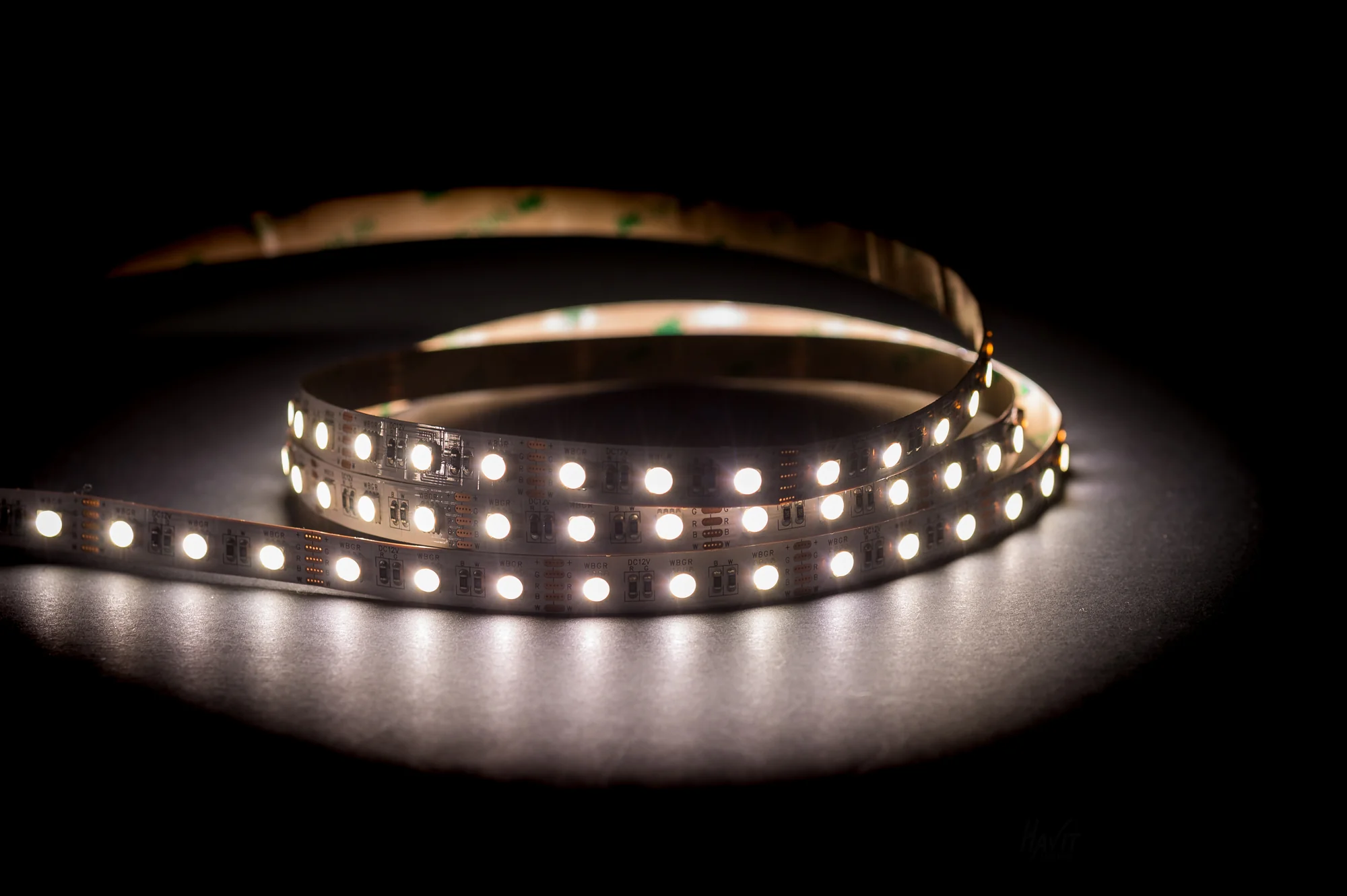 HV9751-IP20-60-RGBC - 14.4w IP20 RGB + 5500k LED Strip (RGBC) - Image 5