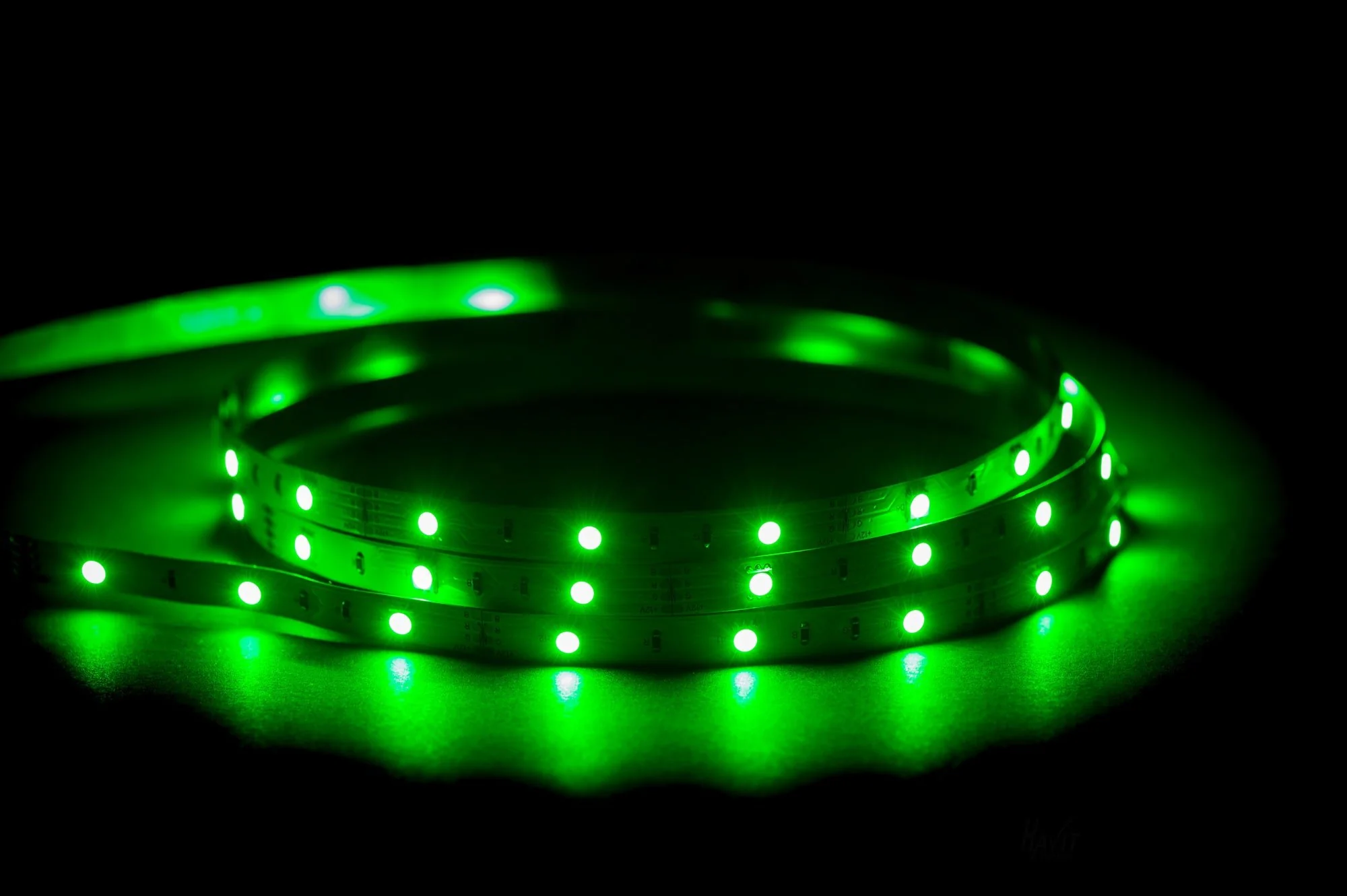 HV9750-IP20-30-RGB - 7.2w IP20 RGB LED Strip - Image 4