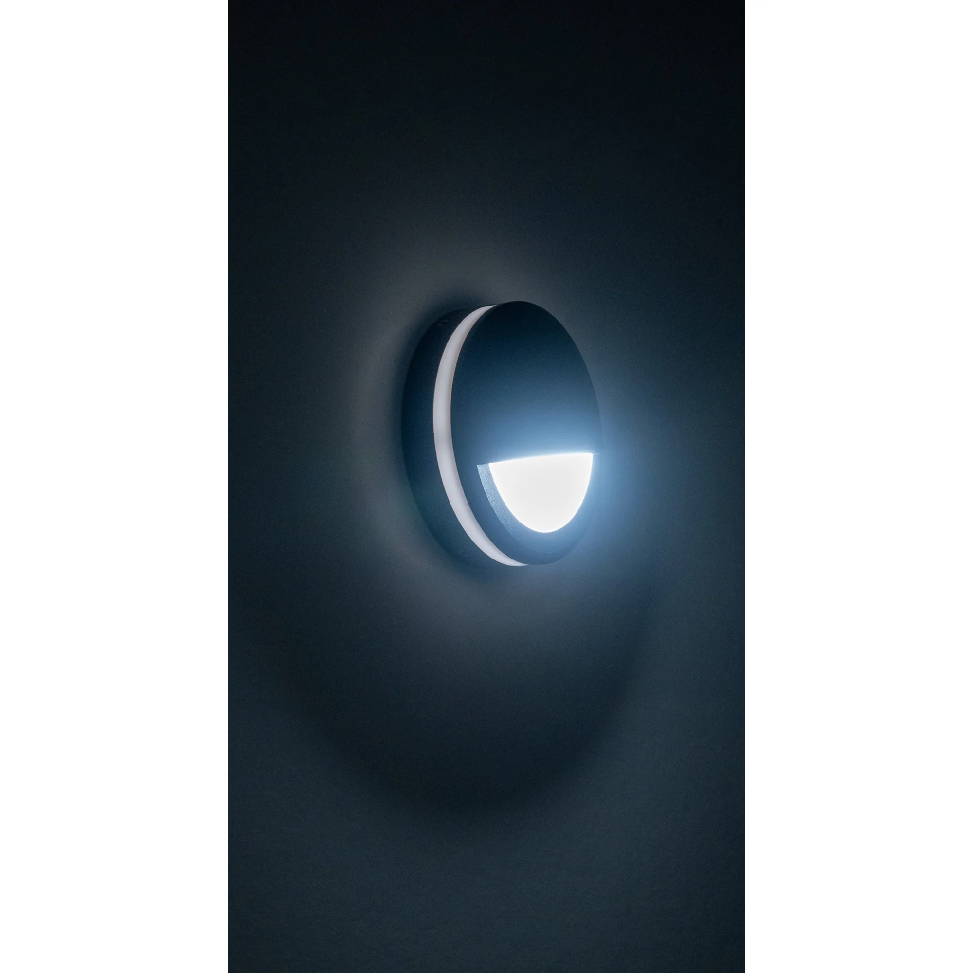 HV2961T-BLK-12V | HV2961T-BLK-240V - Nava Black LED Step Light with Eyelid - Image 7