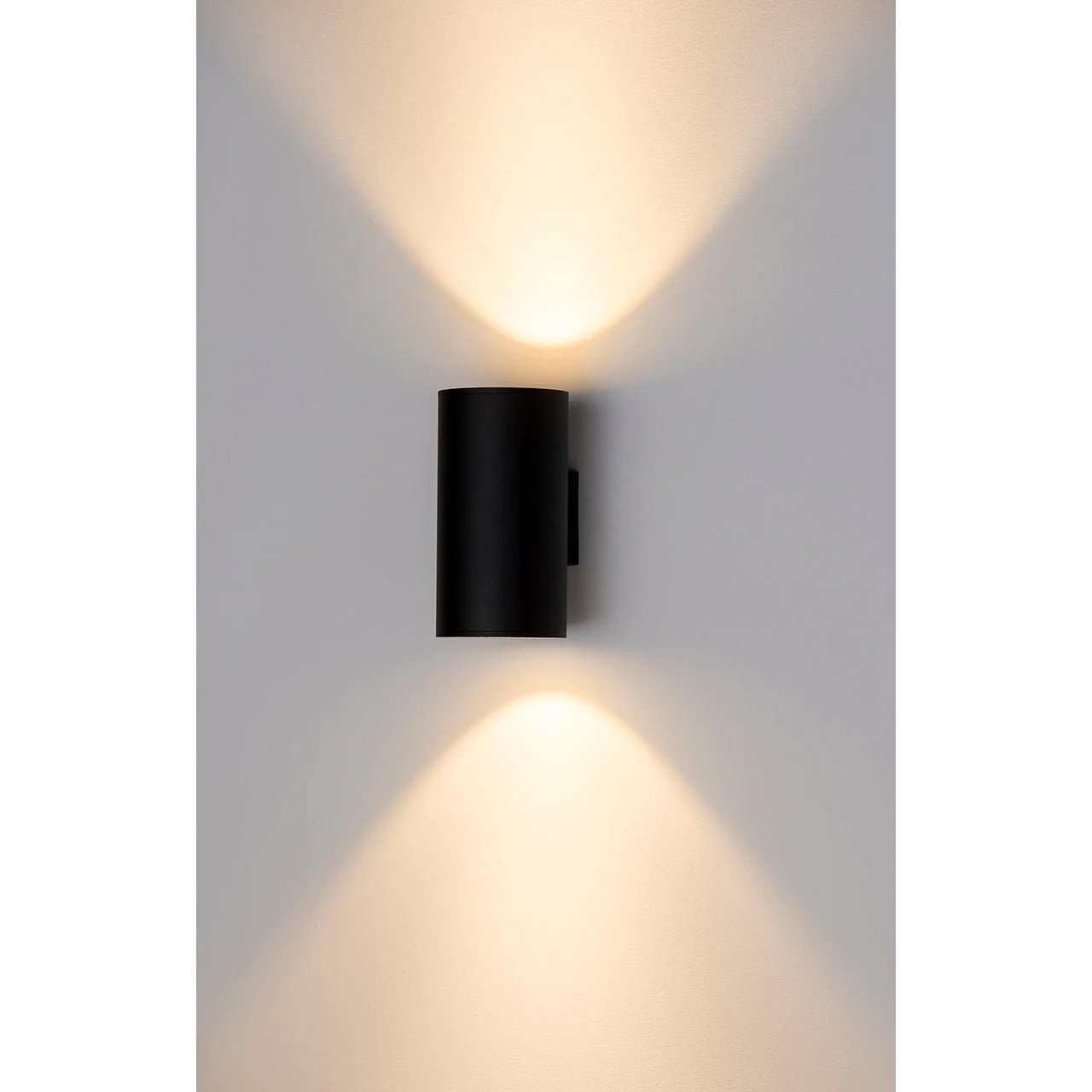 HV3629T-BLK - Porter Large Black Up & Down LED Wall Light - Image 3