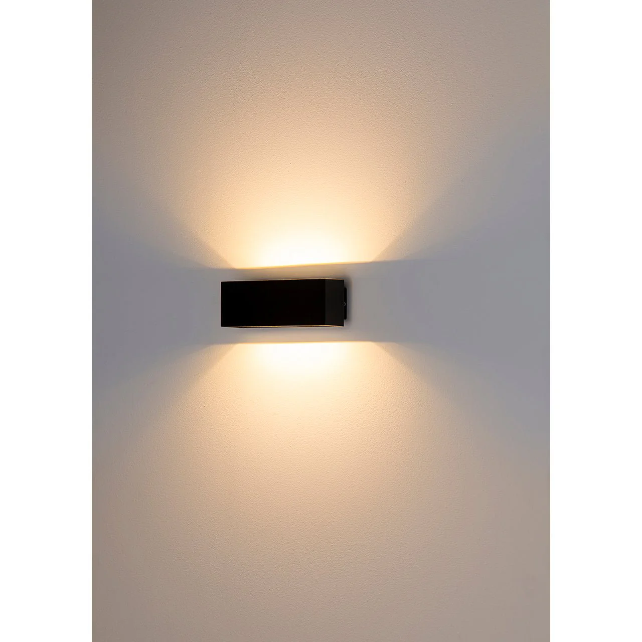 HV3639T-BLK - Blokk Black Up & Down LED Wall Light - Image 4