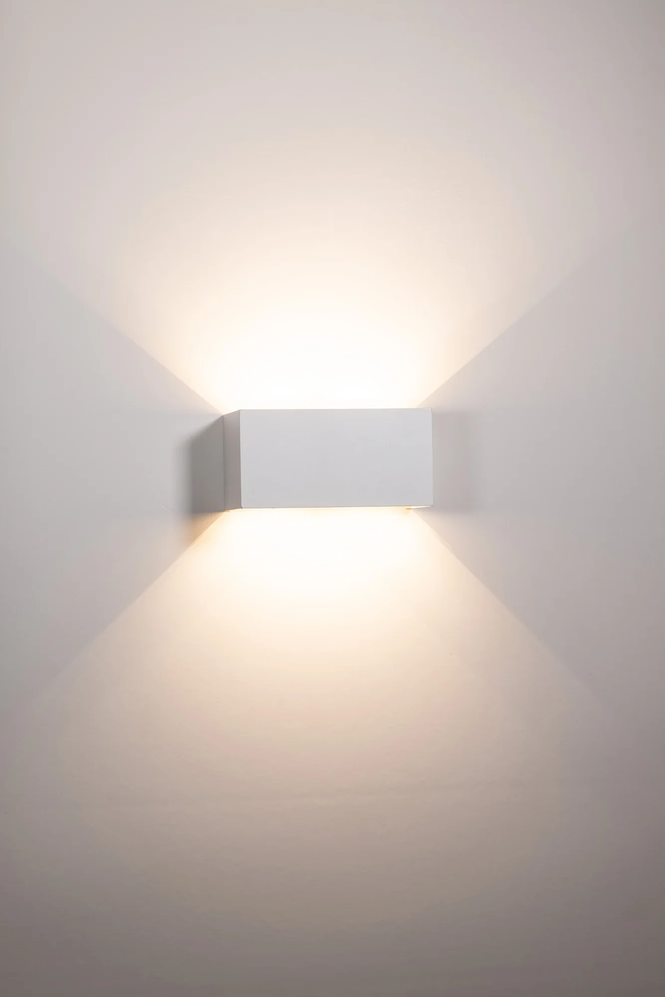 HV36582T-WHT-SQ - Versa White Square Up & Down Wall Light - Image 5