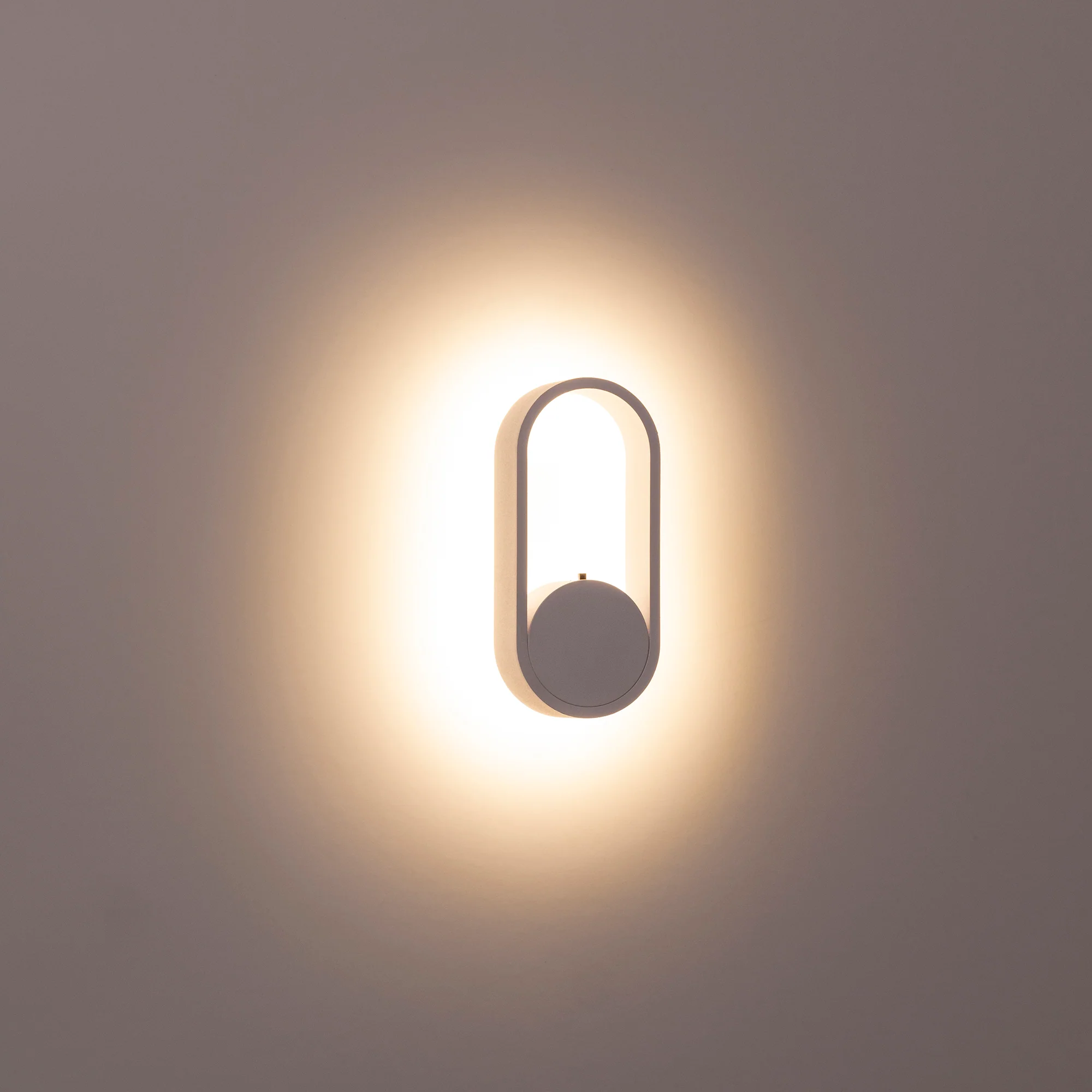 HV8080T-WHT - Ovale White Wall Light - Image 7