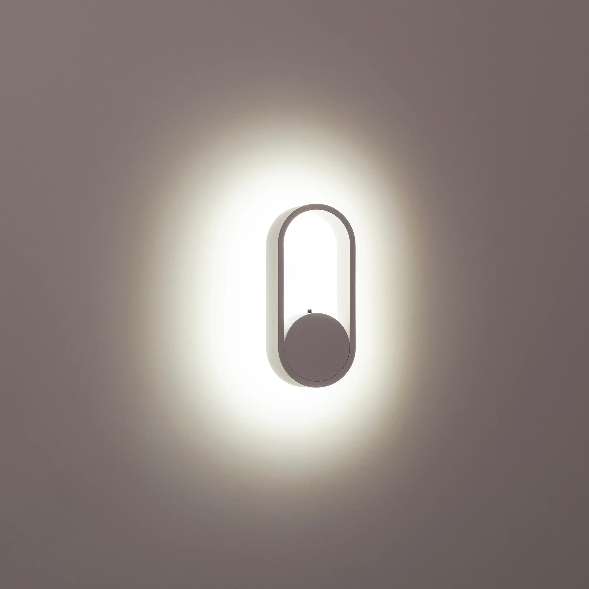 HV8080T-WHT - Ovale White Wall Light - Image 8